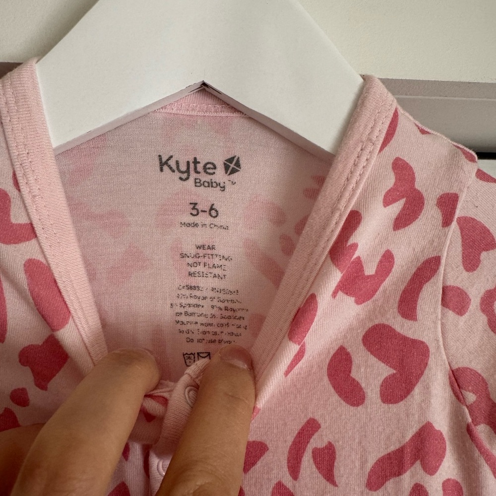 Kyte Baby Rompers - Picture 3 of 6